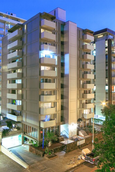 More Photos Of 441 Walina St, Honolulu Apartments For Lease