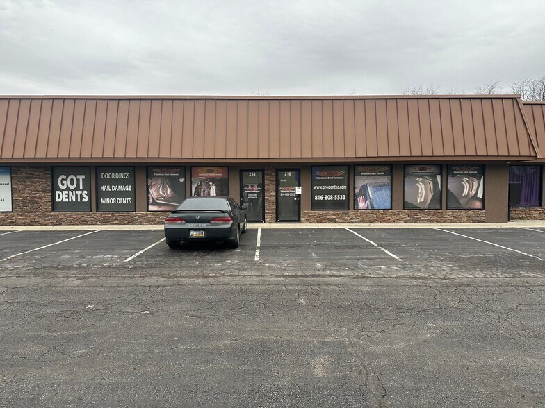 More Photos Of 1600 S Noland Rd, Independence Light Distribution For Lease