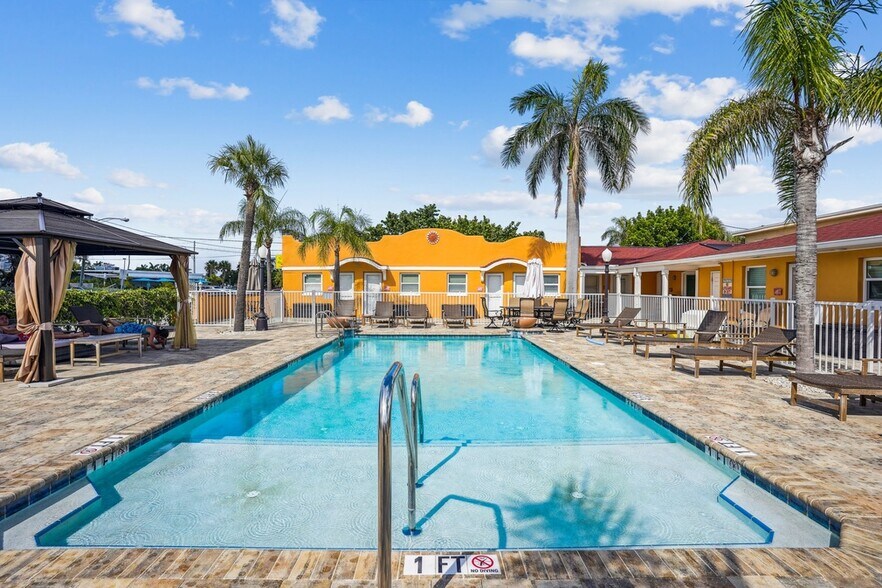 More Photos Of 600 68th Ave, Saint Pete Beach Hotel For Sale