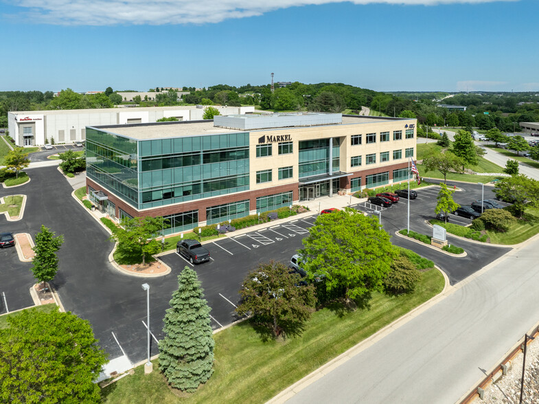 Primary Photo Of N14W23800 Stone Ridge Dr, Waukesha Office For Lease