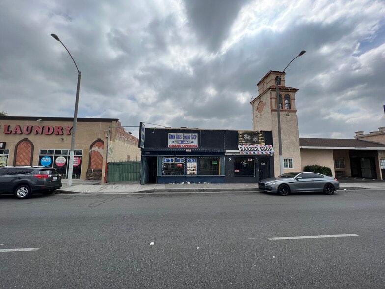 More Photos Of 11916 Long Beach Blvd, Lynwood Storefront Retail Residential For Sale