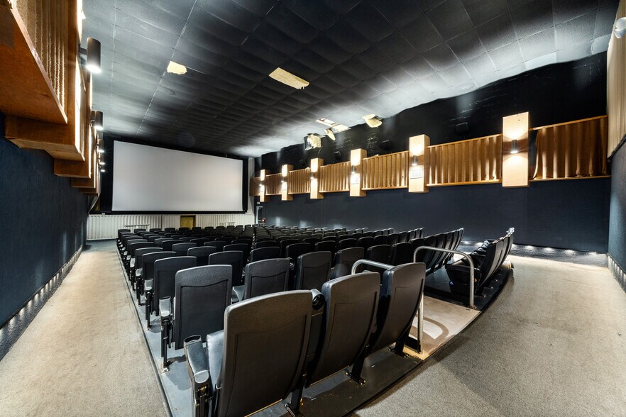 More Photos Of 3750 US Highway 27 N, Sebring General Retail For Lease