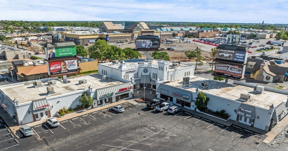 7025-7039 S Memorial Dr  