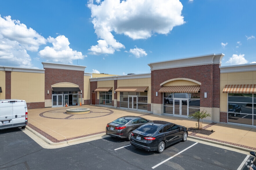 More Photos Of 5330 NE Chouteau Trfy, Kansas City Storefront For Lease