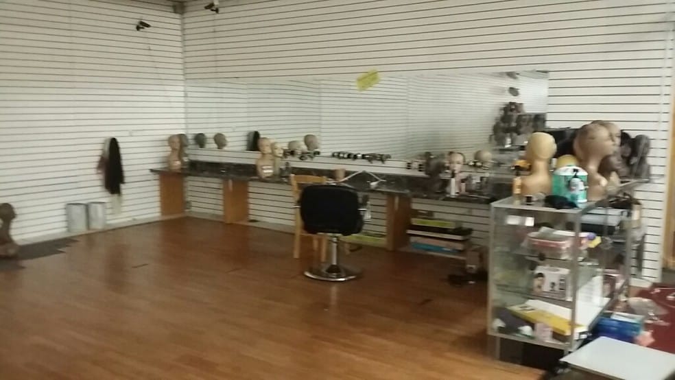 More Photos Of 18451 Wyoming St, Detroit Freestanding For Lease