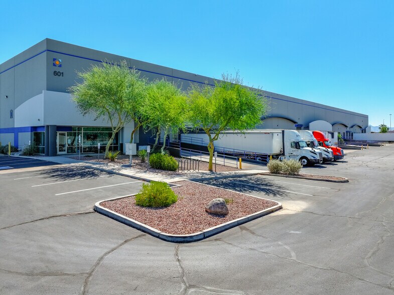 More Photos Of 601 S 54th St, Chandler Warehouse For Lease