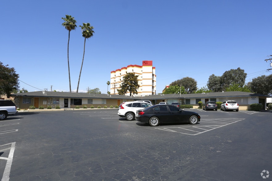 More Photos Of 1031 E Latham Ave, Hemet Medical For Lease