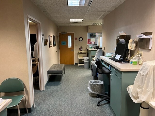 More Photos Of 311 Barnum Ave, Port Jefferson Medical For Sale