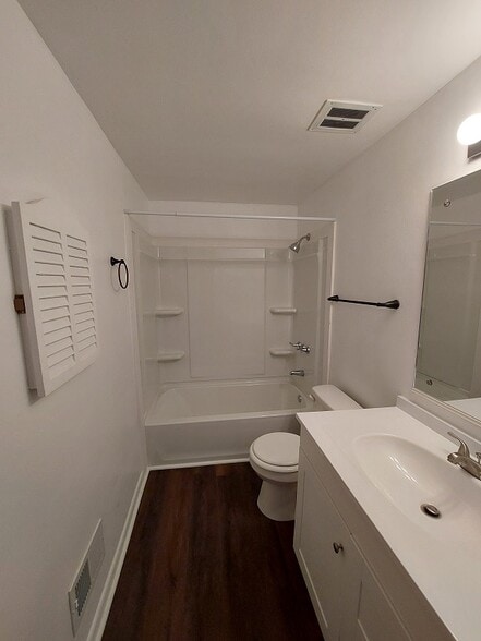 More Photos Of 435 Woodland Ave, Steubenville Apartments For Sale