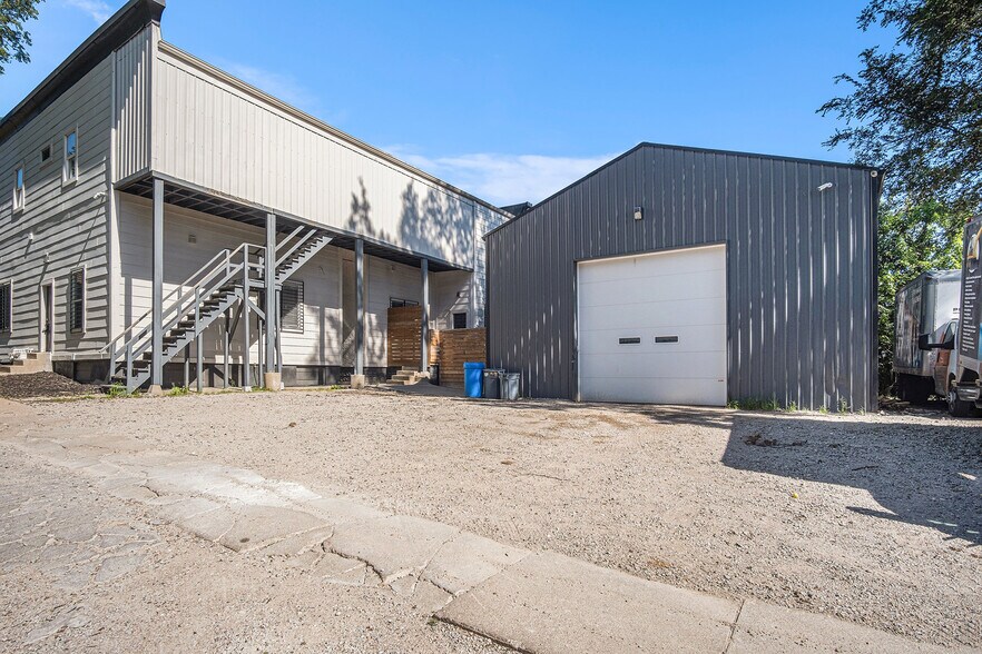 More Photos Of 2601-2603 N 45th St, Omaha Office Residential For Sale
