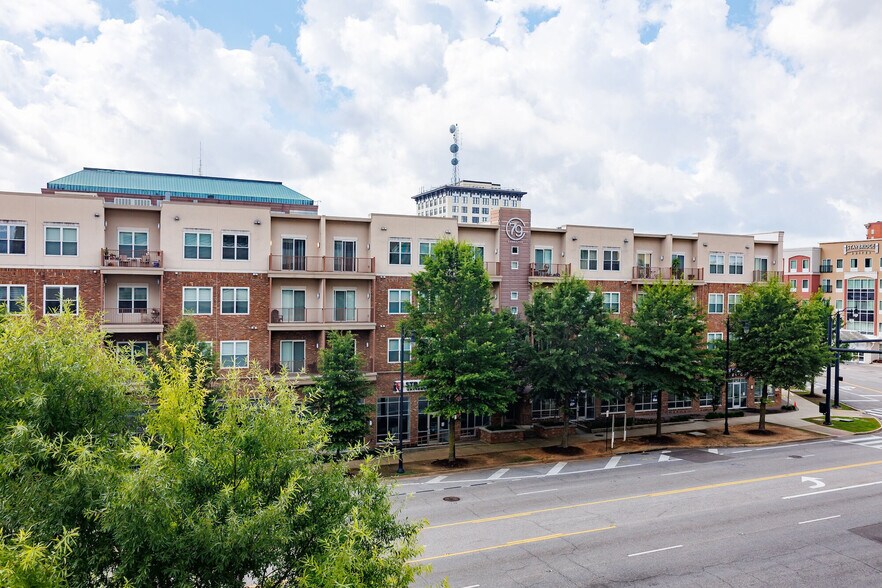 More Photos Of 79 Commerce St, Montgomery Apartments For Lease