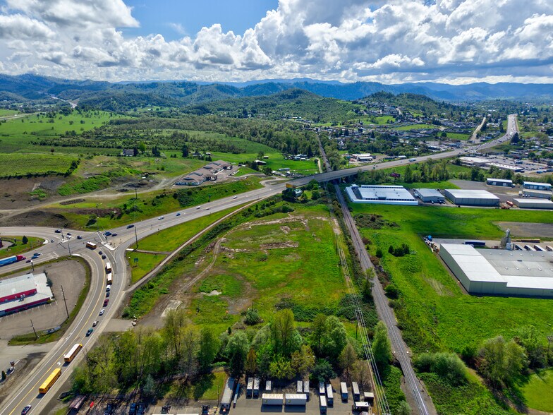 More Photos Of 4553 Old Hwy 99 South, Roseburg Land For Sale