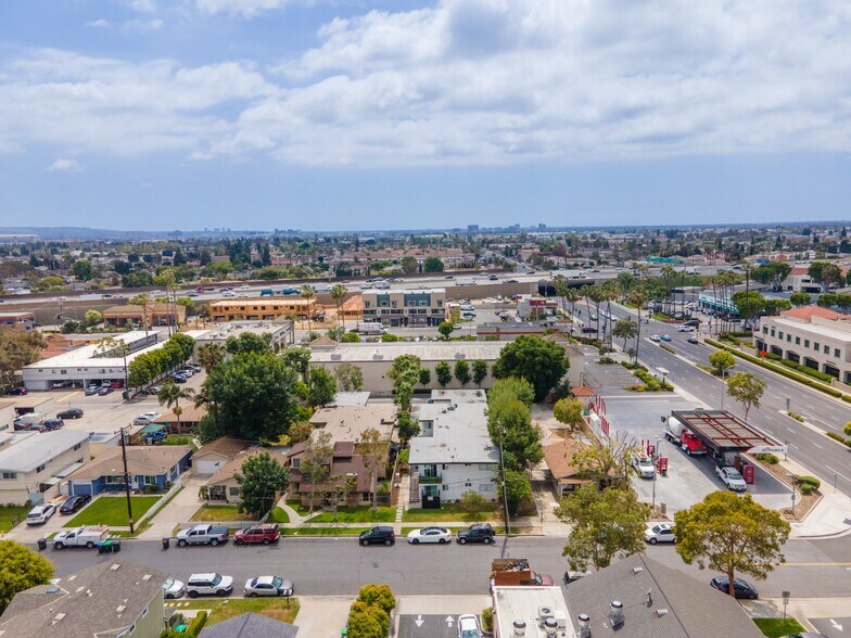 More Photos Of 1032 Bonita St, Tustin Apartments For Sale