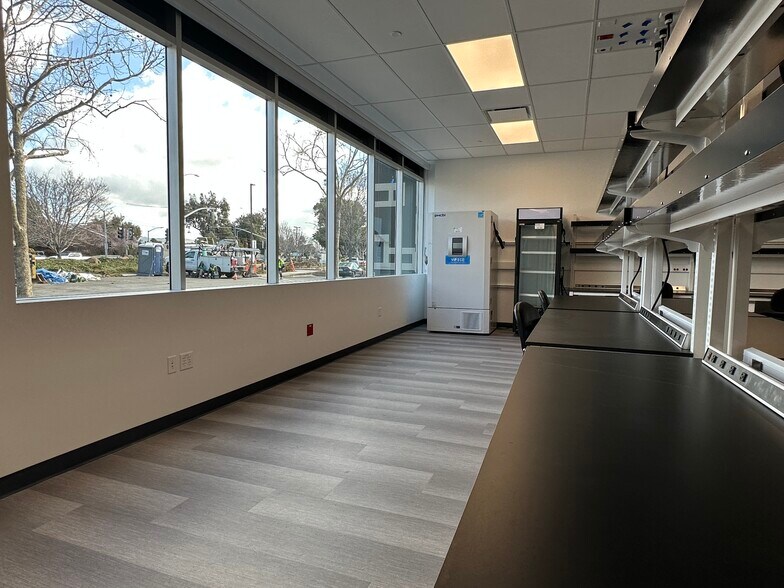 More Photos Of 25801 Industrial Blvd, Hayward Research And Development For Lease