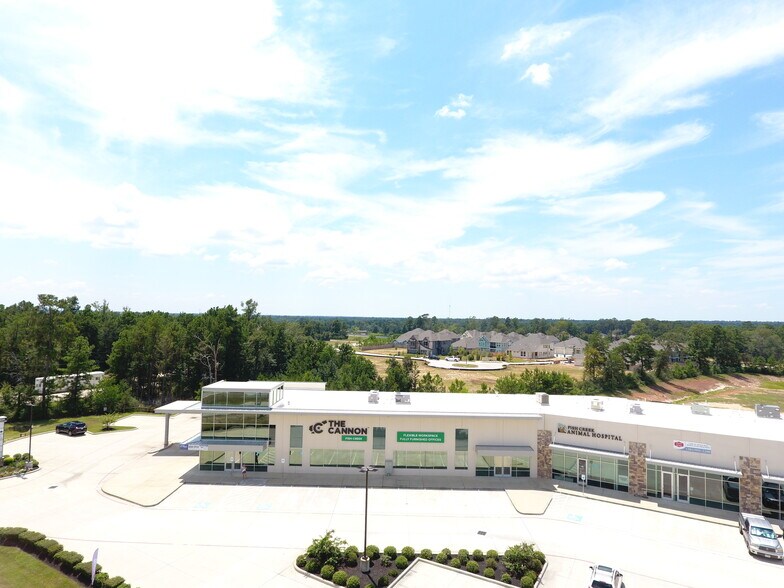 More Photos Of 618 Fish Creek Thoroughfare, Montgomery Freestanding For Lease