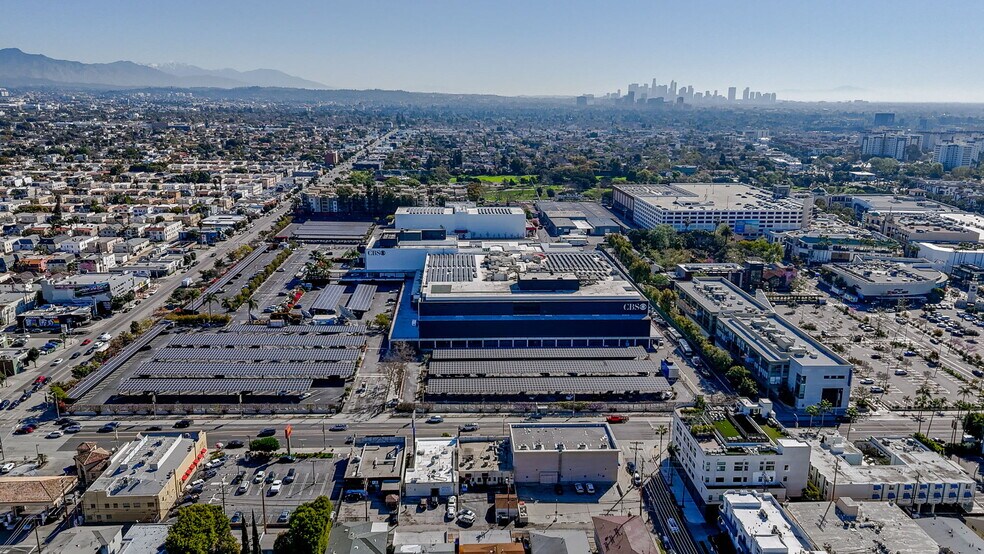 More Photos Of 109-111 N Fairfax Ave, Los Angeles Storefront For Sale