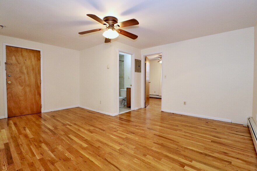 More Photos Of 318 5th St, Jersey City Apartments For Sale