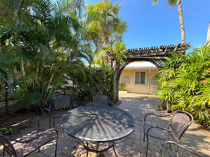 More Photos Of 3031 NE 21st Ave, Fort Lauderdale Apartments For Sale