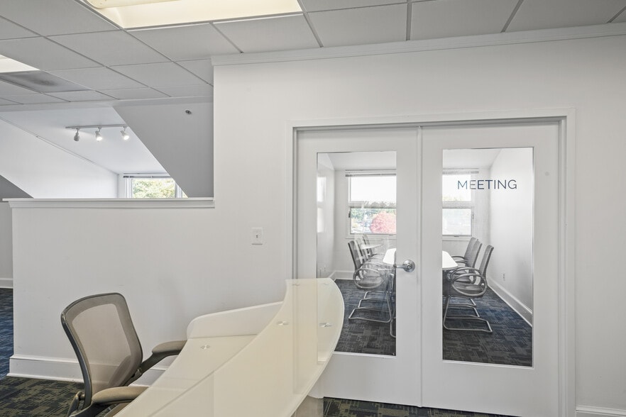 More Photos Of 602 S King St, Leesburg Medical For Lease