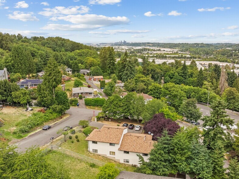 More Photos Of 13004 33rd Ave S, Tukwila Apartments For Sale