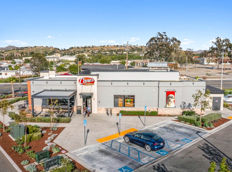 More Photos Of 840 N Main St, Corona Freestanding For Sale