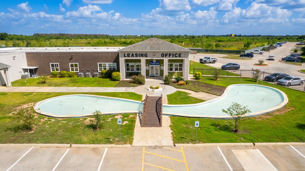 More Photos Of 702 Santee St, Prairie View Apartments For Sale