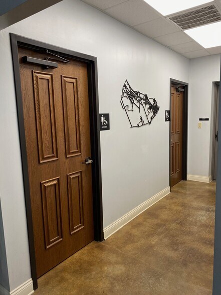 More Photos Of 4894 W Hwy 84, Vidalia Warehouse For Sale