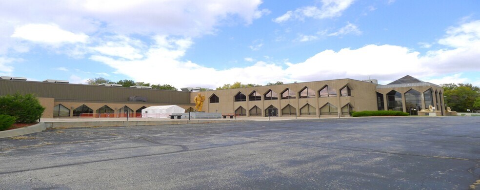 More Photos Of 5100 Ararat Dr, Kansas City Lodge Meeting Hall For Sale