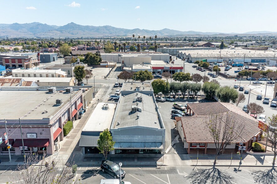More Photos Of 549 San Benito St, Hollister Storefront For Lease