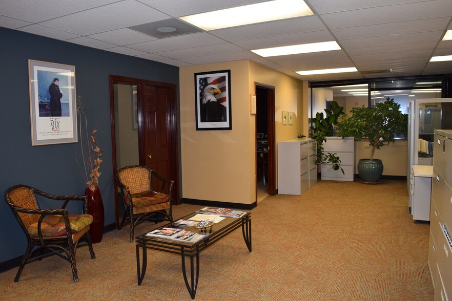 More Photos Of 10540 Marty St, Overland Park Office For Lease