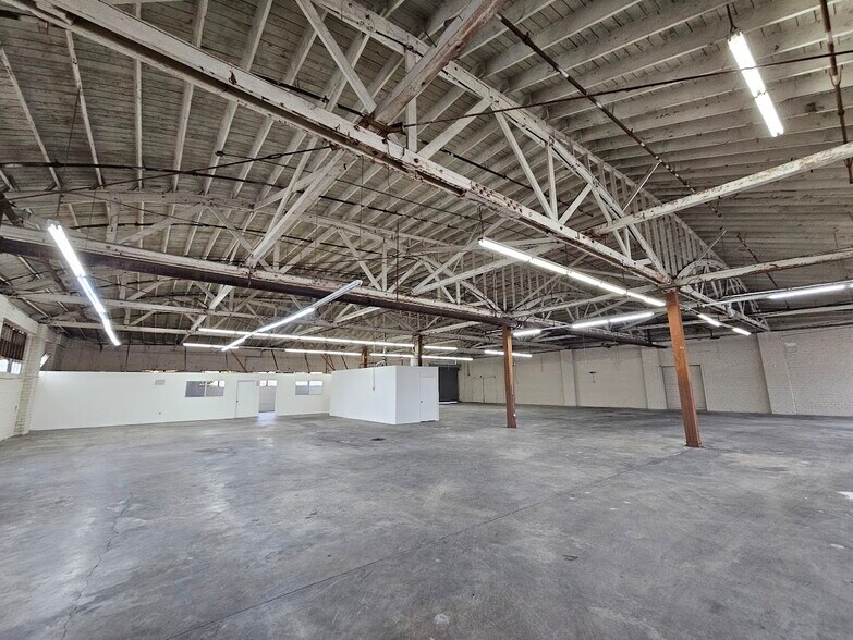 More Photos Of 3053 E 11th St, Los Angeles Industrial For Lease