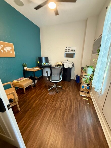 More Photos Of 1907 E US Highway 80, White Oak Office For Sale