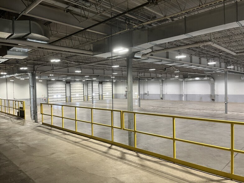 More Photos Of 1256 Trapp Rd, Eagan Research And Development For Sale