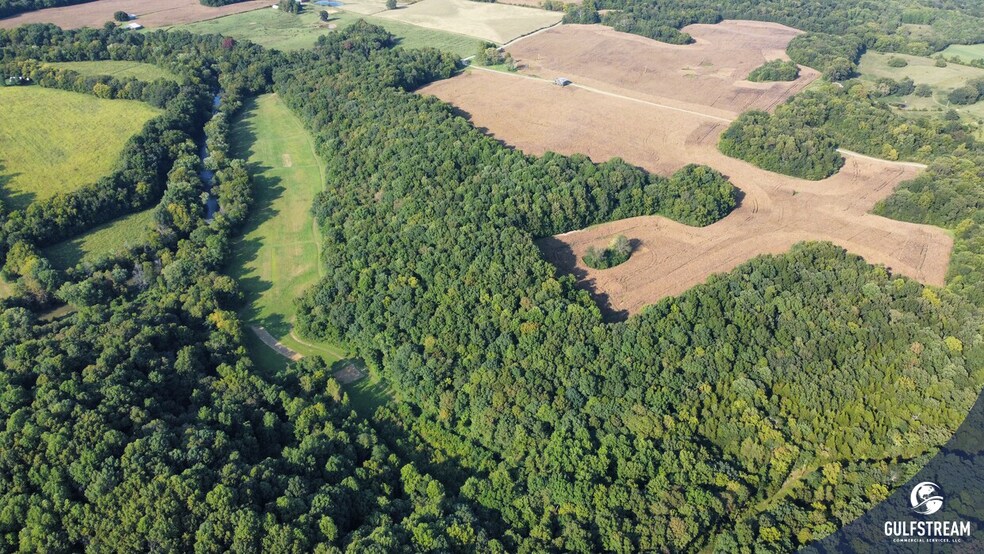 More Photos Of 920 Graves Rd, Bowling Green Land For Sale