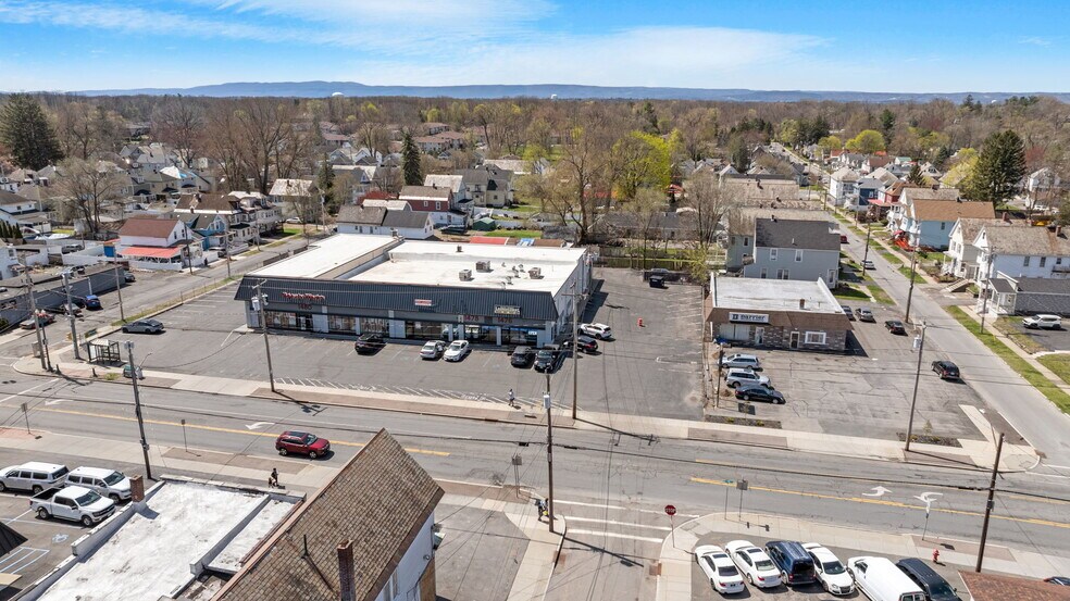 More Photos Of 1476-1480 State St, Schenectady Freestanding For Sale