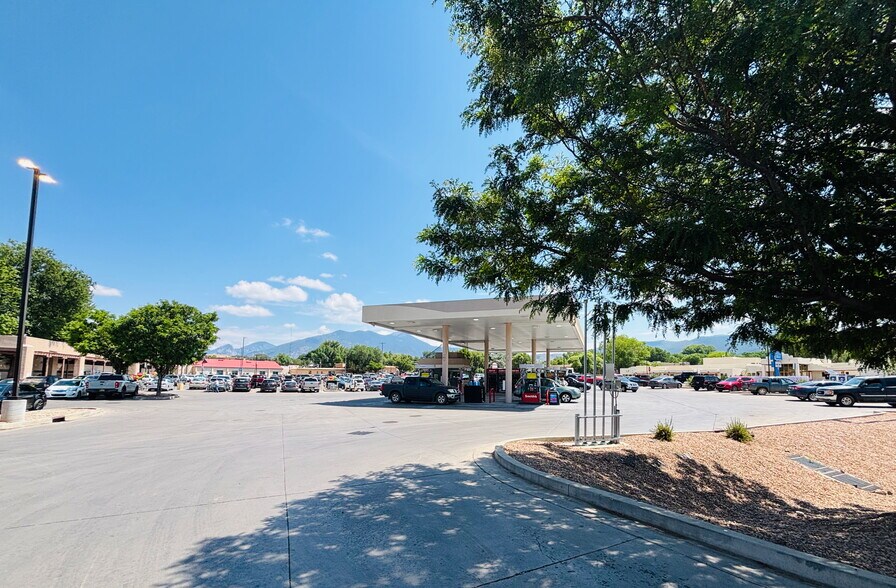 More Photos Of 224 Paseo del Pueblo Sur, Taos Storefront For Sale