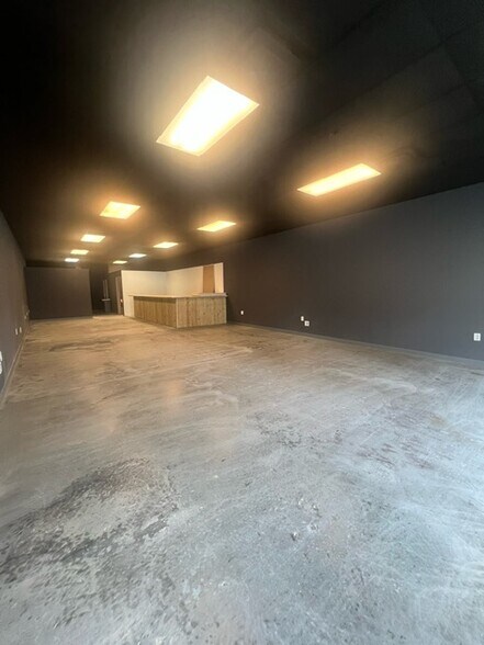 More Photos Of 5725 State Bridge Rd, Johns Creek Freestanding For Lease