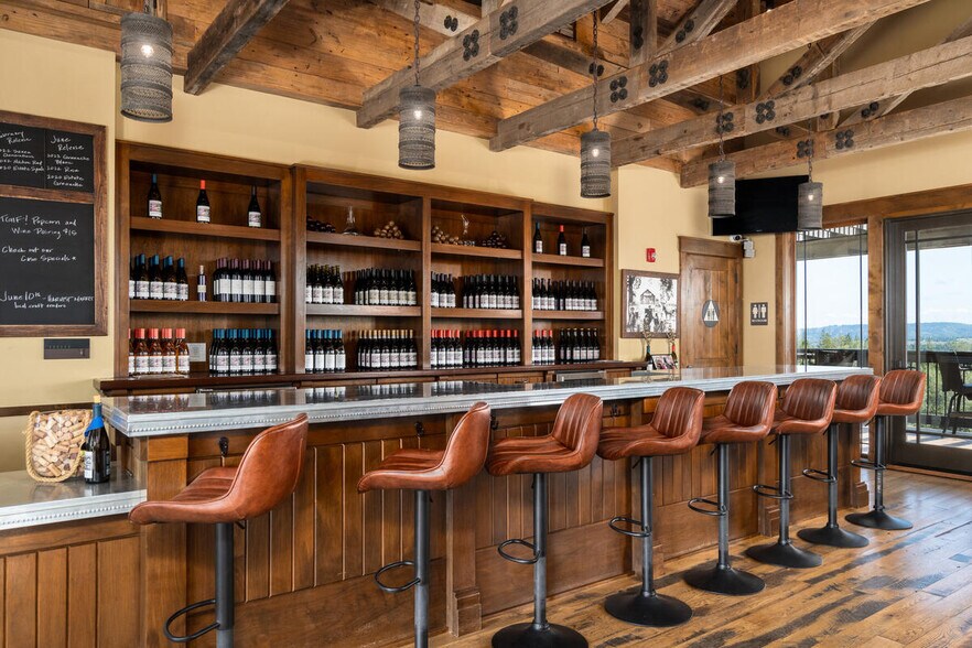 More Photos Of 8054 Fairplay Rd, Somerset Winery Vineyard For Sale