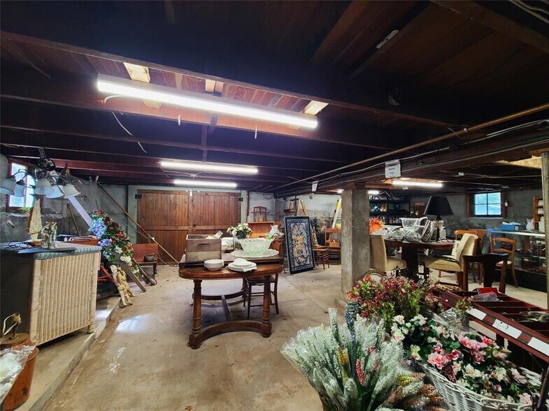 More Photos Of 1095 State 17B rt, Mongaup Valley General Retail For Sale