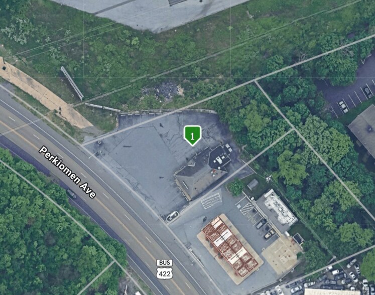 More Photos Of 2851 Perkiomen Ave, Reading General Retail For Sale