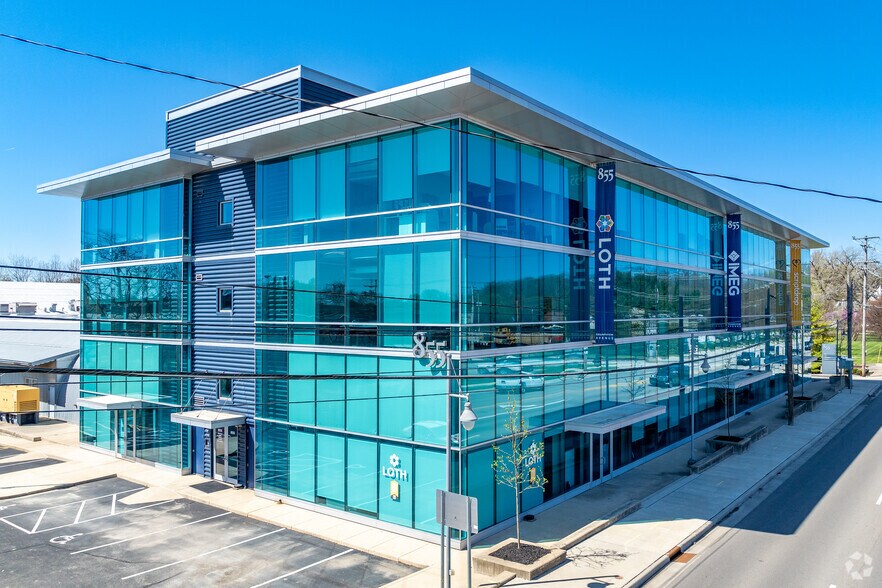 More Photos Of 855 Grandview Ave, Columbus Research And Development For Lease