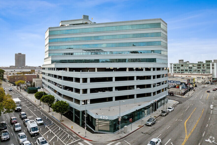 More Photos Of 420 E 3rd St, Los Angeles Medical For Lease