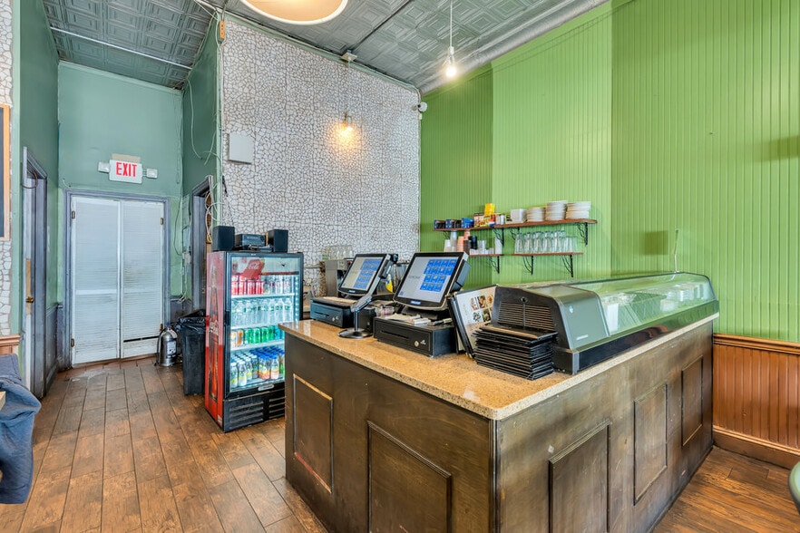 More Photos Of 312 Main St, Allenhurst Storefront For Lease