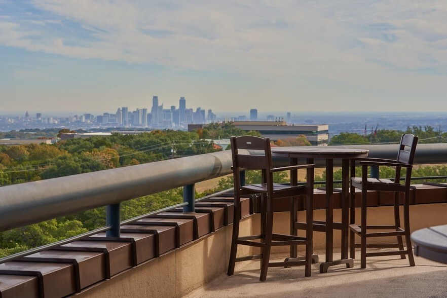 More Photos Of 1250 S Capital of Texas Hwy, Austin Office For Lease