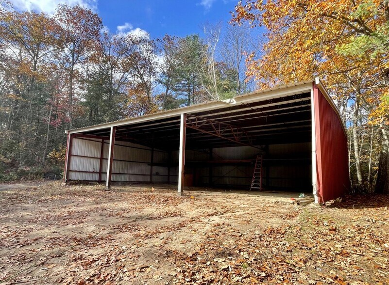More Photos Of 45 Hoppen Rd, New Hartford Industrial For Lease
