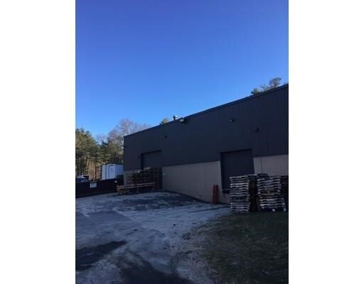 More Photos Of 61 Accord Park Dr, Norwell Warehouse For Lease