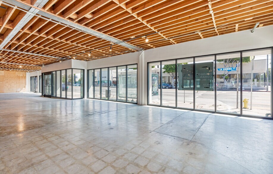 More Photos Of 501-511 N La Cienega Blvd, West Hollywood Storefront Retail Office For Lease