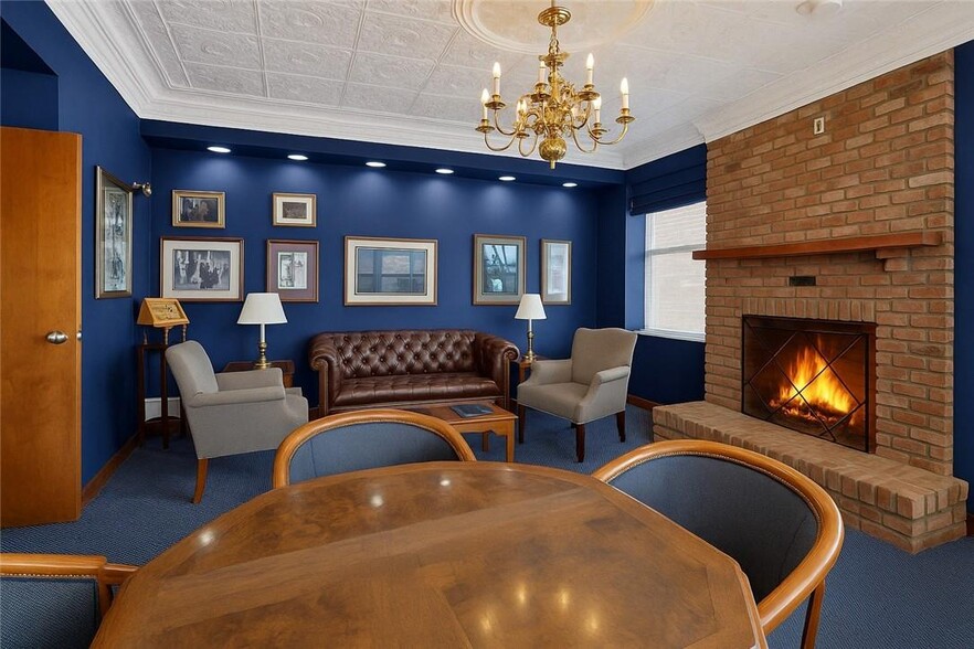 More Photos Of 29 E Beau St, Washington Medical For Sale