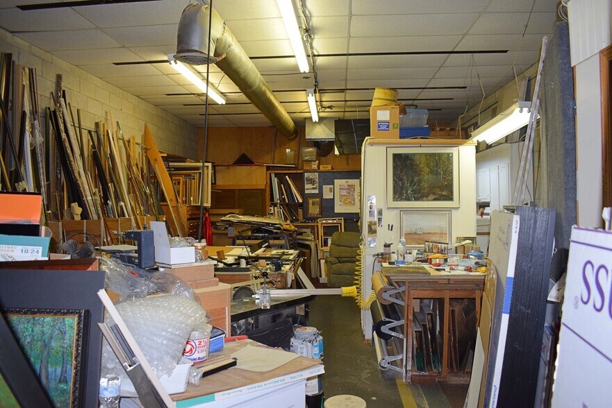 More Photos Of 3110 Wade Hampton Blvd, Taylors Storefront For Sale