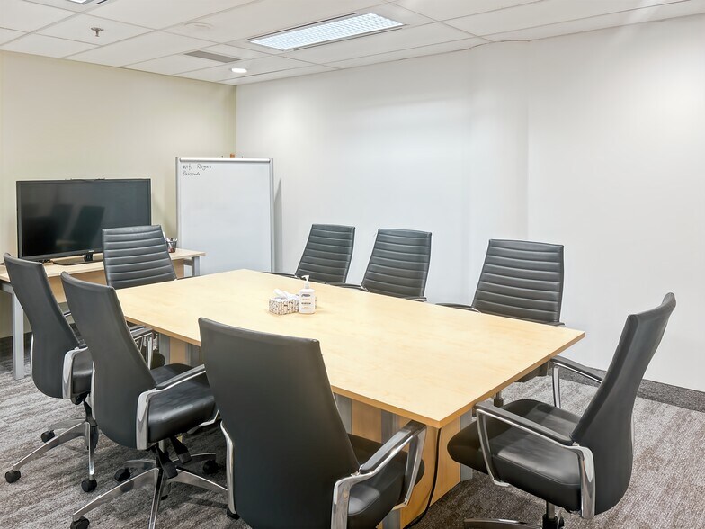 More Photos Of 1959 Upper Water St, Halifax Coworking Space